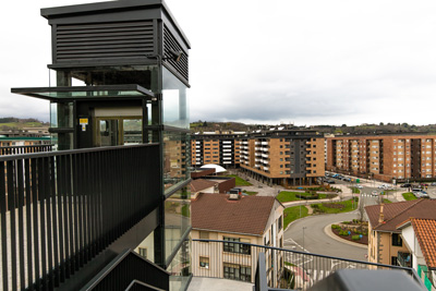 panorámica desde el ascensor de cristal en astigarraga